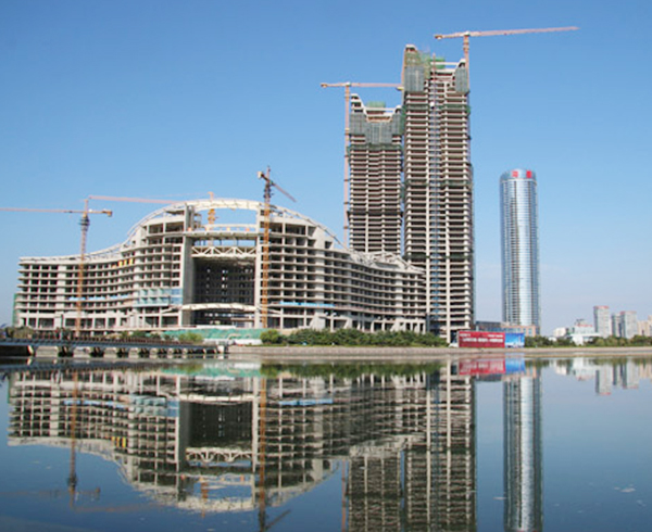 興業(yè)喜來(lái)登廣場(chǎng)