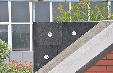 日照德豐節(jié)能材料為您介紹聚氨酯保溫板